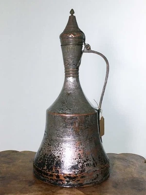 Brocca in rame stagnato ex colorata nero mediorientale - Immagine 1 di 4