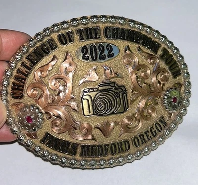 Пряжка на ремень финала MASTER Silversmiths 2022 CHALLENGE OF CHAMPION BULL RIDE - Изображение 1 из 4