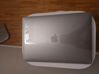 MacBook Pro - Bild 1 von 4