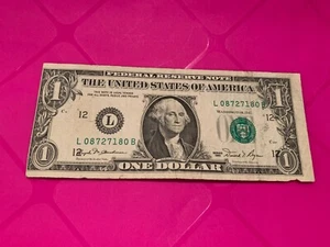 Unique $1 dollar bill printed out of alignment - Picture 1 of 4