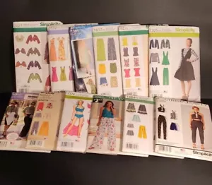 Lot Of 12 Modern 2010's Simplicity Sewing Patterns UNCUT Various Sizes 10-24 - Picture 1 of 14