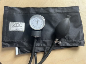 ADC Diagnostix 720 Premium Professional Pocket Aneroid Sphygmomanometer, Black - Picture 1 of 6