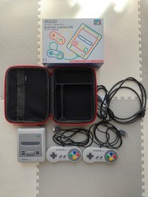 Nintendo Classic Mini Super Famicom with dedicated case Tested.good condition.