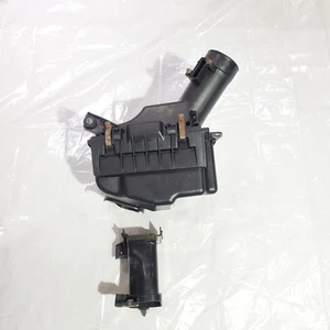 08-17 INFINITI G37 370GT 370Z RH AIR INTAKE CLEANER FILTER BOX ASSEMBLY OEM - Picture 1 of 17