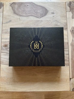 KOLLEGAH - MONUMENT DELUXE BOX • Deutschrap Hip Hop, Farid Bang, 18 Karat, Nas - Bild 1 von 3