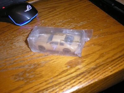 RARO 1/64 1995 Racing Champions Collectors Club #7 Evento Coche de Prueba Ford ENVÍO GRATUITO Foto 1 de 3