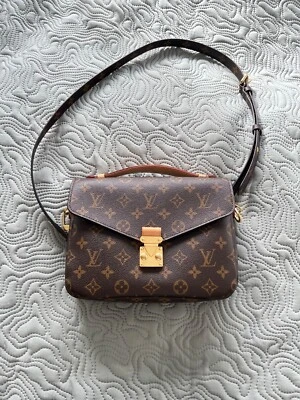 LV Louis Vuitton Pochette  Metis Monogramm - Bild 1 von 4