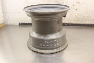1997 Kawasaki Bayou 220 KLF220A REAR BACK WHEEL RIM I3 Foto 1 de 4