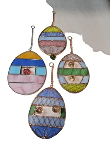 13. Juego de 4 huevos de Pascua grandes vitrales atrapasoles 3-1/2 x 4-1/2" cobre - Imagen 1 de 9
