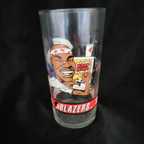 "Cliff Robinson" Portland Trail Blazers Dairy Queen Glass 1992-1993 Cover