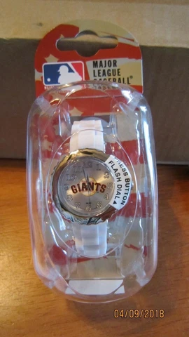 S,F GIANTS GameTime FLASH DIAL WATCH  NEW in BOX Cover