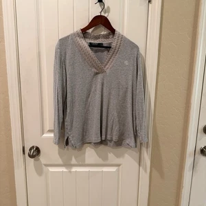 Lauren Ralph Lauren Women’s XL Gray V Neck Top - Picture 1 of 6
