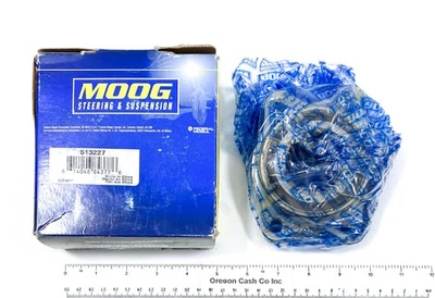 Conjunto de cojinete de rueda y buje trasero Moog 513227, delantero para Audi Volkswagen varios Foto 1 de 3