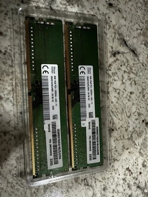 Genuine Lenovo 8GB PC4-25600 3200MHz DDR4 UDimm Memory 5M30V06836 - Image 1 of 2
