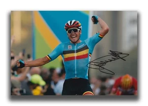FOTO 12X8 FIRMADA A MANO POR GREG VAN AVERMAET - AUTÓGRAFO DE CICLISMO - OLIMPIADAS 2. - Imagen 1 de 1