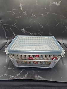 Temp-Tations Gingham Garden Pattern 1 Quart W/ Trivet And Holder #753392 - Picture 1 of 9