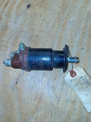 Solenóide de arranque Renault Dauphine - Imagem 1 de 4