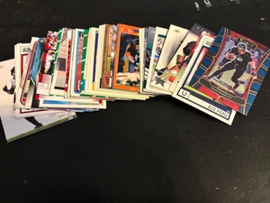 Lot of 52 Cincinnati Bearcats football cards - Picture 1 of 2