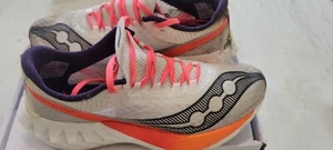 Saucony Endorphin Pro 4- White/Black- Very Good Used Condition - Picture 1 of 6