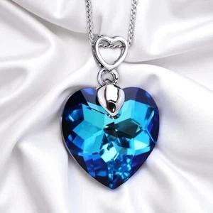 Heart Of the Ocean Blue Crystal Heart pendant Necklace for women Gift for her - Picture 1 of 7