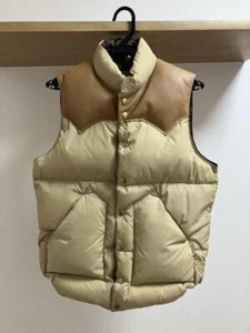 Rocky Mountain Featherbed Leather Yoke Down Vest Size 36 Beige & Brown - Picture 1 of 6