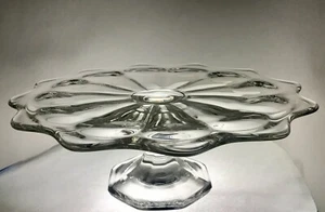 Vintage Klarglas Kuchen Gebäck Standfuß Ständer überbackene Blütenblätter Design ~ 12" - Bild 1 von 7