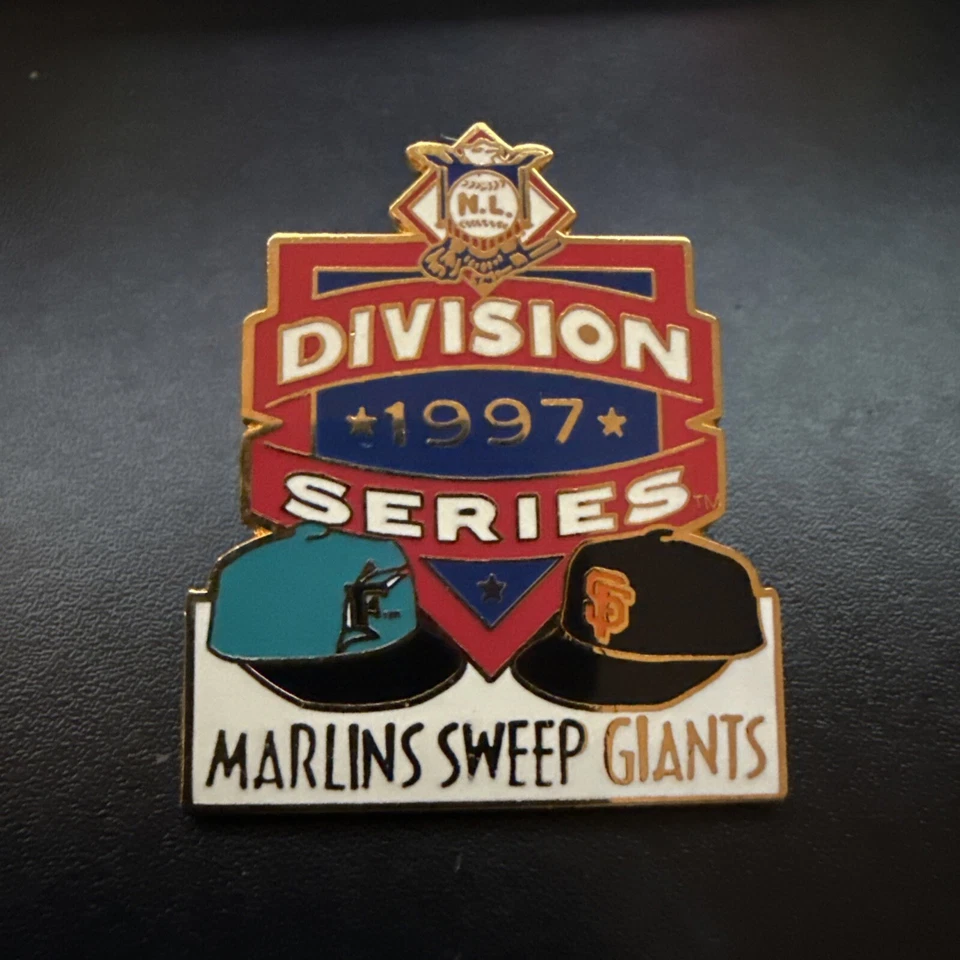 Florida Marlins San Francisco Giants Division Series 1997 MLB Lapel Pin NEW - Image 1 of 1