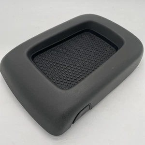 2003-2006 Tahoe Avalanche Yukon Silverado Dark Gray Center Console Lid Armrest - Picture 1 of 9