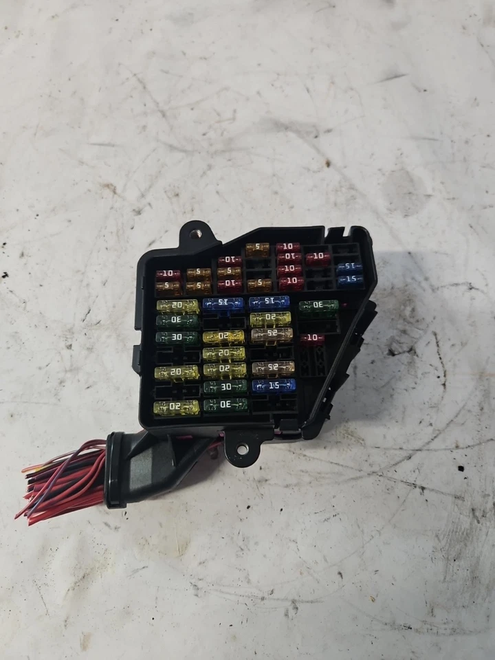 AUDI A4 2005-2008 interior conductor caja de fusibles caja de fusibles 8D1941824 coleta 2,0 Foto 1 de 4