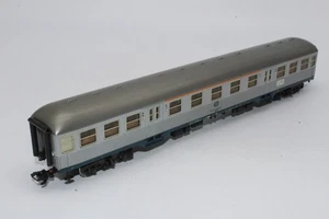 Märklin HO 4158 NAHNVERKEHRSWAGEN " SILBERLING " 1/2KL. mit Beleuchtung --45-- - Bild 1 von 2