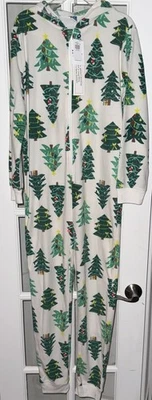 Pijama unissex menino GG 14/16 árvores e macio novo com etiquetas Old Navy microfleece com capuz 1 peça - Imagem 1 de 3