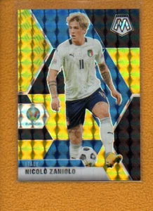 Nicolo Zaniolo 2021 Panini Mosaic UEFA Choice Black Gold Prizm #139 Italy /8 1/8 - Bild 1 von 2