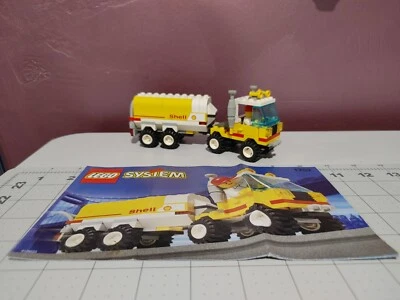LEGO System 1252 Shell Promotional Tanker Truck - Image 1 of 4