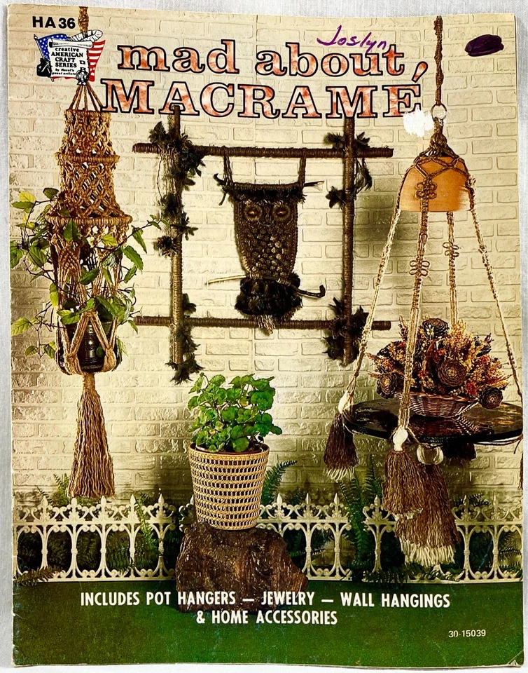 1975 Hazel Pearson Artigianato Mad About Macramè HA36 libro modello vintage 16464 - Immagine 1 di 3