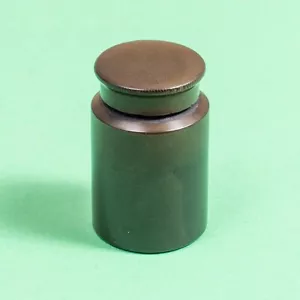 Antiguo pozo/botella de tinta de viaje Gutta Percha de 1" de diámetro - Imagen 1 de 3