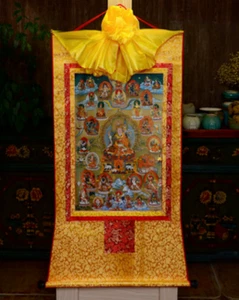 Tibet Tibetischer Buddha Druck Seide vergoldet Thangka Thanka Guru Rinpoche Buddha #2 35cm - Bild 1 von 3