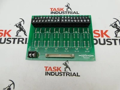 Estante de montaje de E/S OPTO 22 PB24HQ Foto 1 de 3