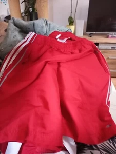 Adidas Kurze Hose 44-46 - Bild 1 von 6