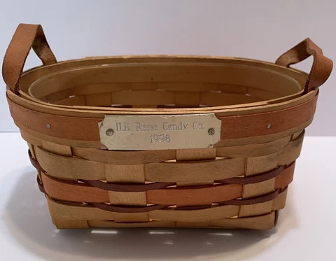 RARE - HB Reese Candy Co 1998 ROYCE CRAFT BASKETS w/Liner - Leather Handles Cover