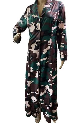 Maxi Abrigo Vestido LIV D Camuflaje Marrón Rosa Manga Larga Cuello Abotonado Talla Grande Foto 1 de 4