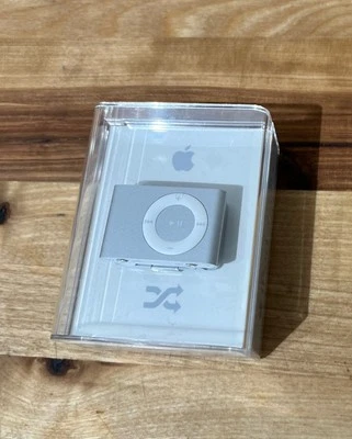 Apple Schuffle 2nd Gen 2 GB Mdl A1204 MB518LL/A New in Box - Image 1 of 3