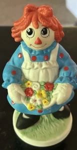 Flambro Raggedy Ann Ceramic Figurine Holding Flowers 6” Blue Dress Vintage - Picture 1 of 6
