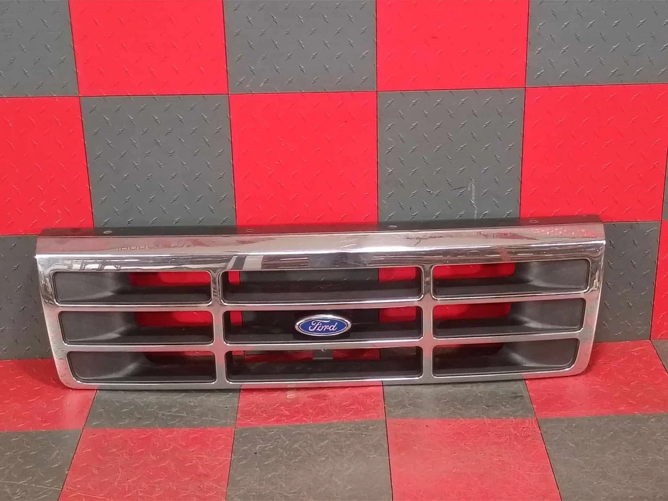 Conjunto de parrilla delantera cromada Ford F150 F250 92-97 Foto 1 de 4