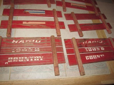 Radio Flyer Town & Country Wagon Original Rojo Madera Rieles Laterales 6 REPINTADO SE FOTO Foto 1 de 4