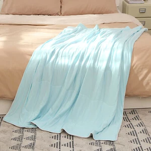 Breathable Soft Cooling Blankets Lightweight Cool Pad Cushion Machine Washable - Picture 1 of 6