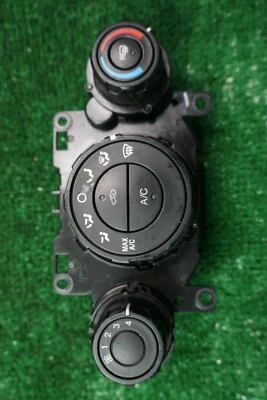 2011 2012 2013 FORD FIESTA AC Control OEM 19980-18549 - Image 1 of 4