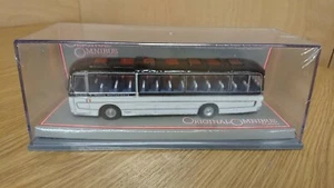 Corgi 42401 Daimler Roadliner/Panorama I B&W Motorways Ltd Edition No.2 of 5000 - Picture 1 of 3