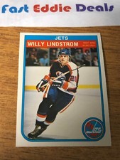 O-PEE-CHEE NHL HOCKEY 1982-83 WILLY LINDSTROM CARD 384 WINNIPEG JETS EXCELLENT