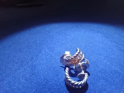 Vintage David Yurman Petite Pavè Diamond Huggie Earrings .24ct 925 Sterling - Image 1 of 4