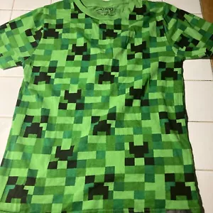 Mojang Studios Minecraft LOGO T Shirt Boys LARGE Green/black Official MINECRAFT - Picture 1 of 5